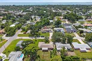 1225 63rd Ave S, Saint Petersburg, FL 33705 - Photo 39