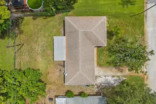 1225 63rd Ave S, Saint Petersburg, FL 33705 - Photo 41