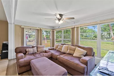 1225 63rd Avenue S, Saint Petersburg, FL 33705 - Photo 13