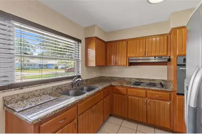 1225 63rd Avenue S, Saint Petersburg, FL 33705 - Photo 9