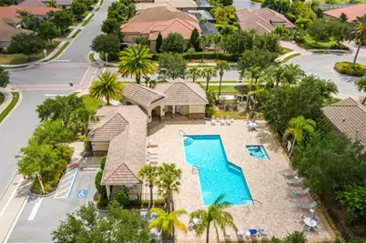 15403 Helmsdale Place, Lakewood Ranch, FL 34202 - Photo 65