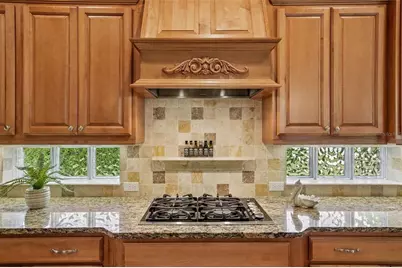 15403 Helmsdale Place, Lakewood Ranch, FL 34202 - Photo 17