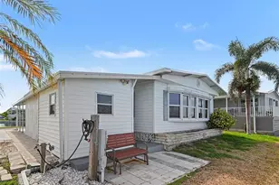 323 Terra Ceia Dr, Palmetto, FL 34221 - Photo 3