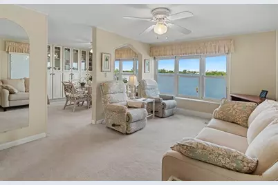 323 Terra Ceia Drive, Palmetto, FL 34221 - Photo 9
