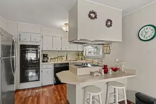 323 Terra Ceia Dr, Palmetto, FL 34221 - Photo 15