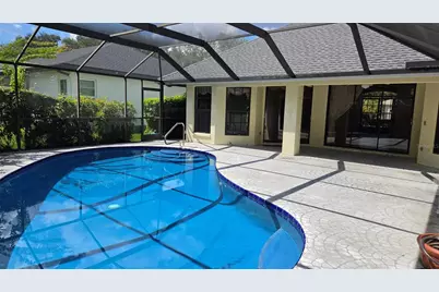4080 Southern Manor Court, Sarasota, FL 34233 - Photo 9