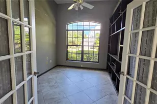 4080 Southern Manor Ct, Sarasota, FL 34233 - Photo 13