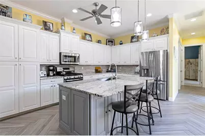 146 E Tampa Avenue, Venice, FL 34285 - Photo 13