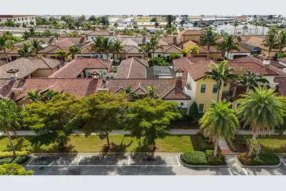 146 E Tampa Avenue, Venice, FL 34285 - Photo 27