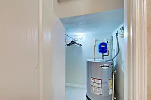 13050 Tigers Eye Dr, Venice, FL 34292 - Photo 13