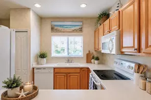 13050 Tigers Eye Dr, Venice, FL 34292 - Photo 5