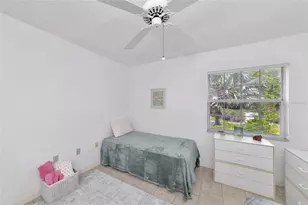 1249 Edgewater Cir, Bradenton, FL 34209 - Photo 43