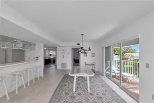 1249 Edgewater Cir, Bradenton, FL 34209 - Photo 21