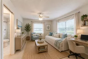 7008 W Country Club Dr N, Sarasota, FL 34243 - Photo 31