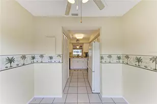 7008 W Country Club Dr N, Sarasota, FL 34243 - Photo 21