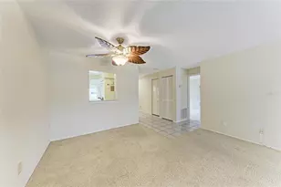 7008 W Country Club Dr N, Sarasota, FL 34243 - Photo 23
