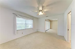 7008 W Country Club Dr N, Sarasota, FL 34243 - Photo 35