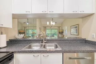 7584 Eagle Creek Dr, Sarasota, FL 34243 - Photo 17