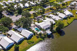 827 Harrington Lake Ln, Venice, FL 34293 - Photo 41