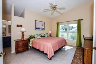 827 Harrington Lake Ln, Venice, FL 34293 - Photo 11