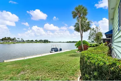 8479 Imperial Circle, Palmetto, FL 34221 - Photo 7