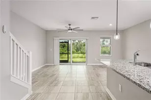 5528 Tripoli Dr, Palmetto, FL 34221 - Photo 7