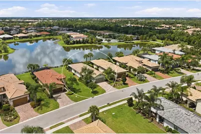 17523 Hampton Falls Terrace, Bradenton, FL 34202 - Photo 3