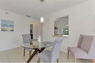 952 N Beneva Road #V-23, Sarasota, FL 34232 - Photo 11