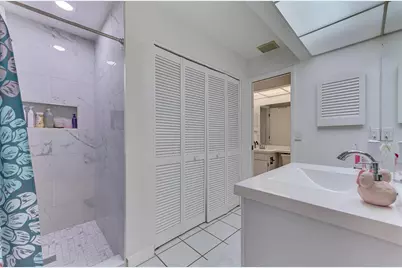 952 N Beneva Road #V-23, Sarasota, FL 34232 - Photo 37