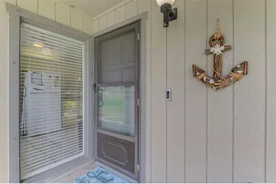 952 N Beneva Road #V-23, Sarasota, FL 34232 - Photo 5