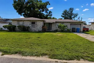 7318 Kingsbury Cir, Tampa, FL 33610 - Photo 3
