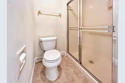 5549 Boulder Boulevard #7, Sarasota, FL 34233 - Photo 11