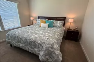 5274 E Camelot Dr, Sarasota, FL 34233 - Photo 27