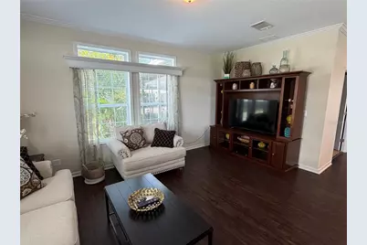 5274 E Camelot Drive, Sarasota, FL 34233 - Photo 9