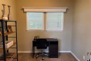 5274 E Camelot Dr, Sarasota, FL 34233 - Photo 33