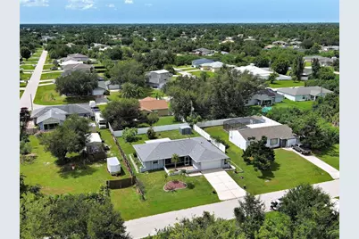 11081 Magdalena Avenue, Englewood, FL 34224 - Photo 3