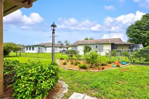 3977 Lemonwood Dr, Sarasota, FL 34232 - Photo 43