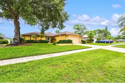 3977 Lemonwood Drive, Sarasota, FL 34232 - Photo 3