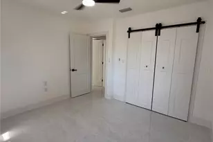 2405 21st Ave W, Bradenton, FL 34205 - Photo 11