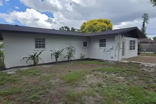 2405 21st Ave W, Bradenton, FL 34205 - Photo 23