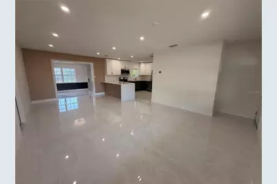 2405 21st Ave W, Bradenton, FL 34205 - Photo 5
