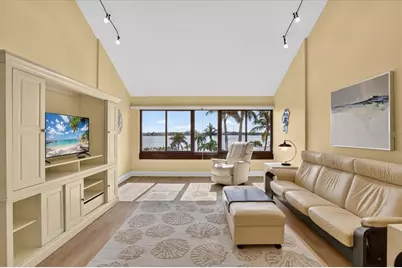 1007 Gulf Drive N #217, Bradenton Beach, FL 34217 - Photo 5