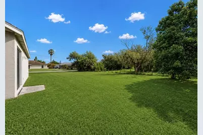 3244 6th Avenue W, Palmetto, FL 34221 - Photo 21