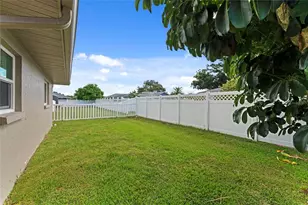 1252 Waterside Ln, Venice, FL 34285 - Photo 41