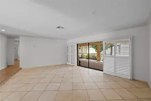 1252 Waterside Ln, Venice, FL 34285 - Photo 3