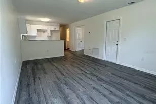 1013 6th St E, Bradenton, FL 34208 - Photo 3