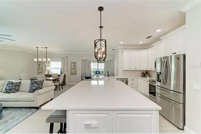 4500 Del Sol Boulevard S, Sarasota, FL 34243 - Photo 5