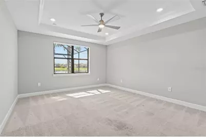 5755 Bluestar Court, Lakewood Ranch, FL 34211 - Photo 17