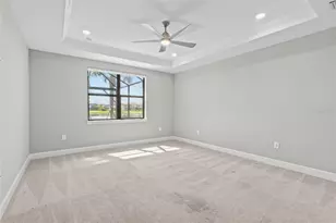 5755 Bluestar Ct, Lakewood Ranch, FL 34211 - Photo 17