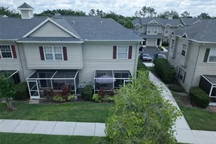 7669 Plantation Cir, University Park, FL 34201 - Photo 23